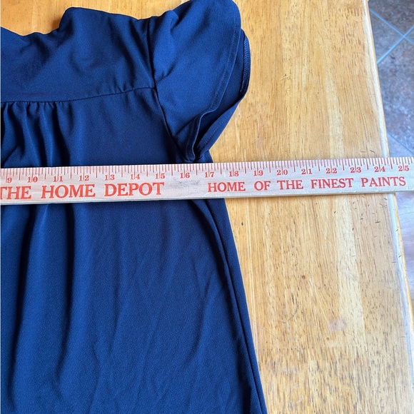 Navy Blue blouse. - Picture 13 of 14